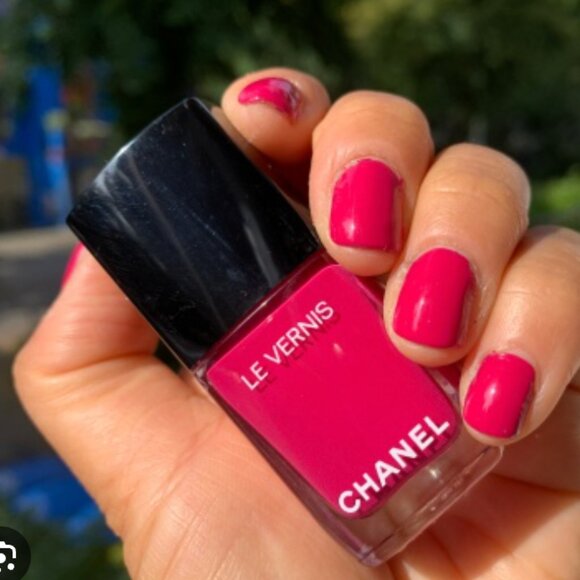 Authentic CHANEL Vernis Fucshia Pink 759 Energy Longwear Nail Polish Color NIB - Picture 5 of 12